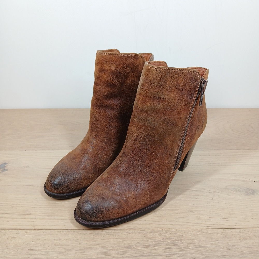 Sofft Leather Ankle Boots Womens 9 Brown Cognac Side Zip Block Heel Booties